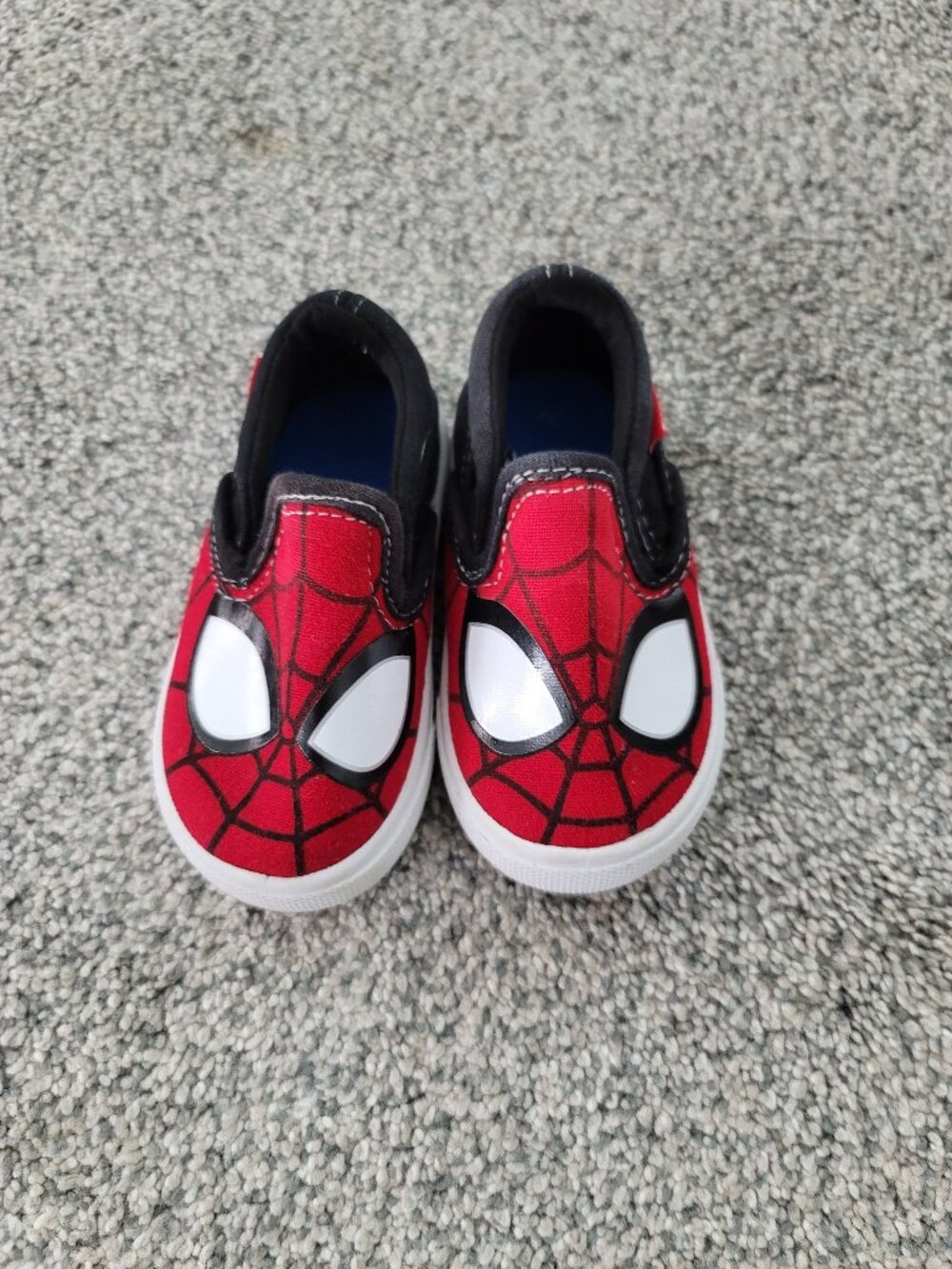 Marvel Spiderman Sneakers Size 5 Baby